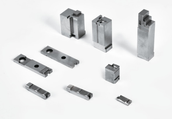 Zinc Plating Stainless Steel CNC Machined Parts With Mirror Polishing Stamping